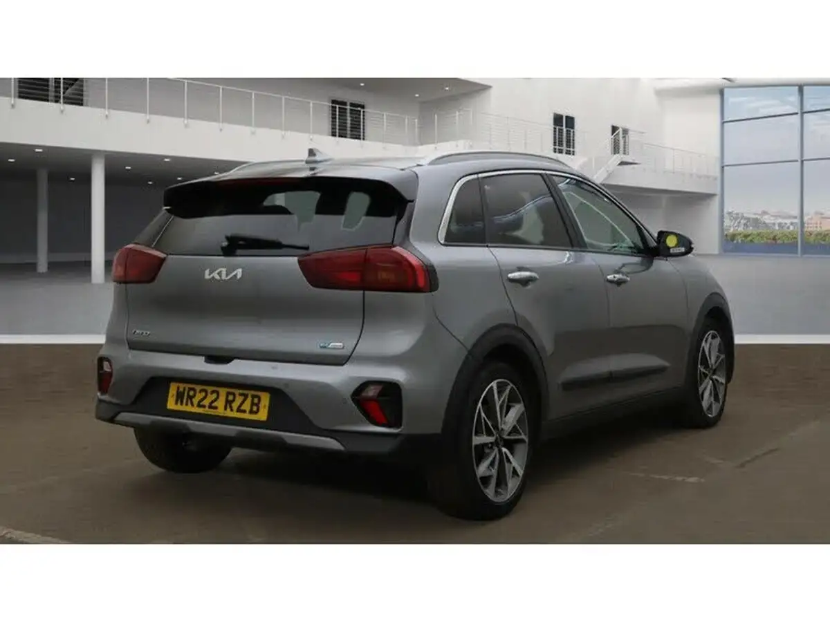 2022-kia-niro-16-gdi-3-156kwh-big-7