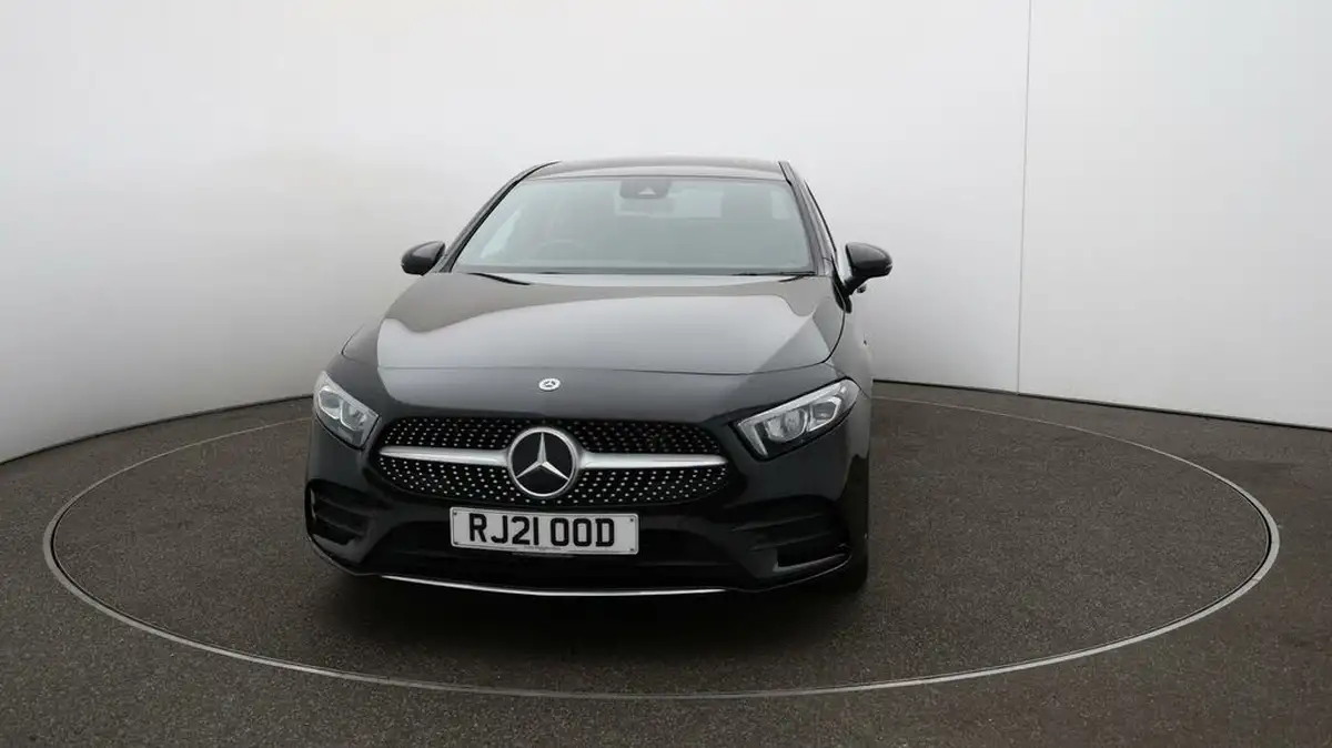 2021-mercedes-benz-a-class-13-a250e-amg-line-saloon-4d-big-30