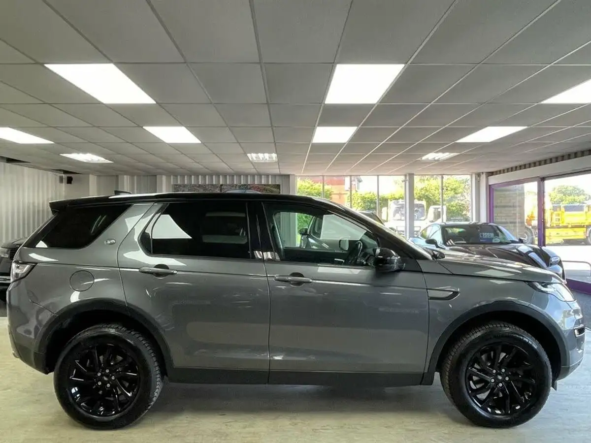 2018-land-rover-discovery-sport-20td4-se-tech-180ps-auto-big-10