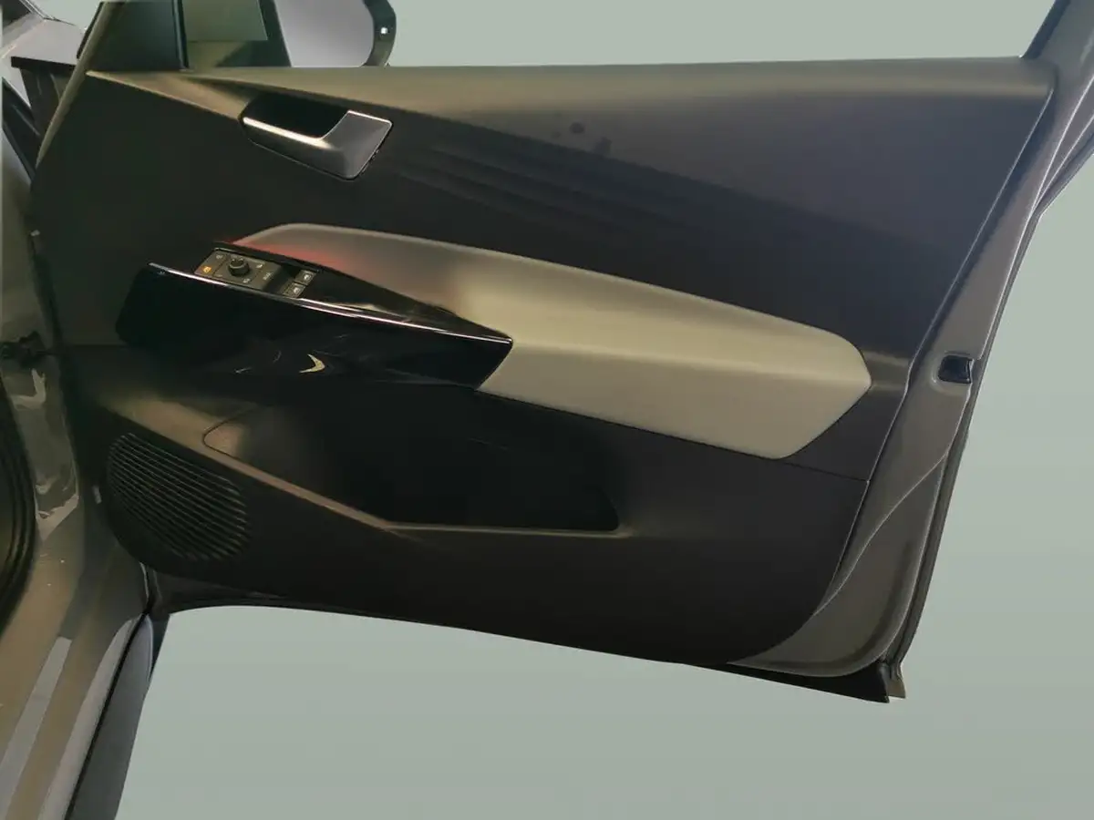 2020-volkswagen-id3-e-style-big-28