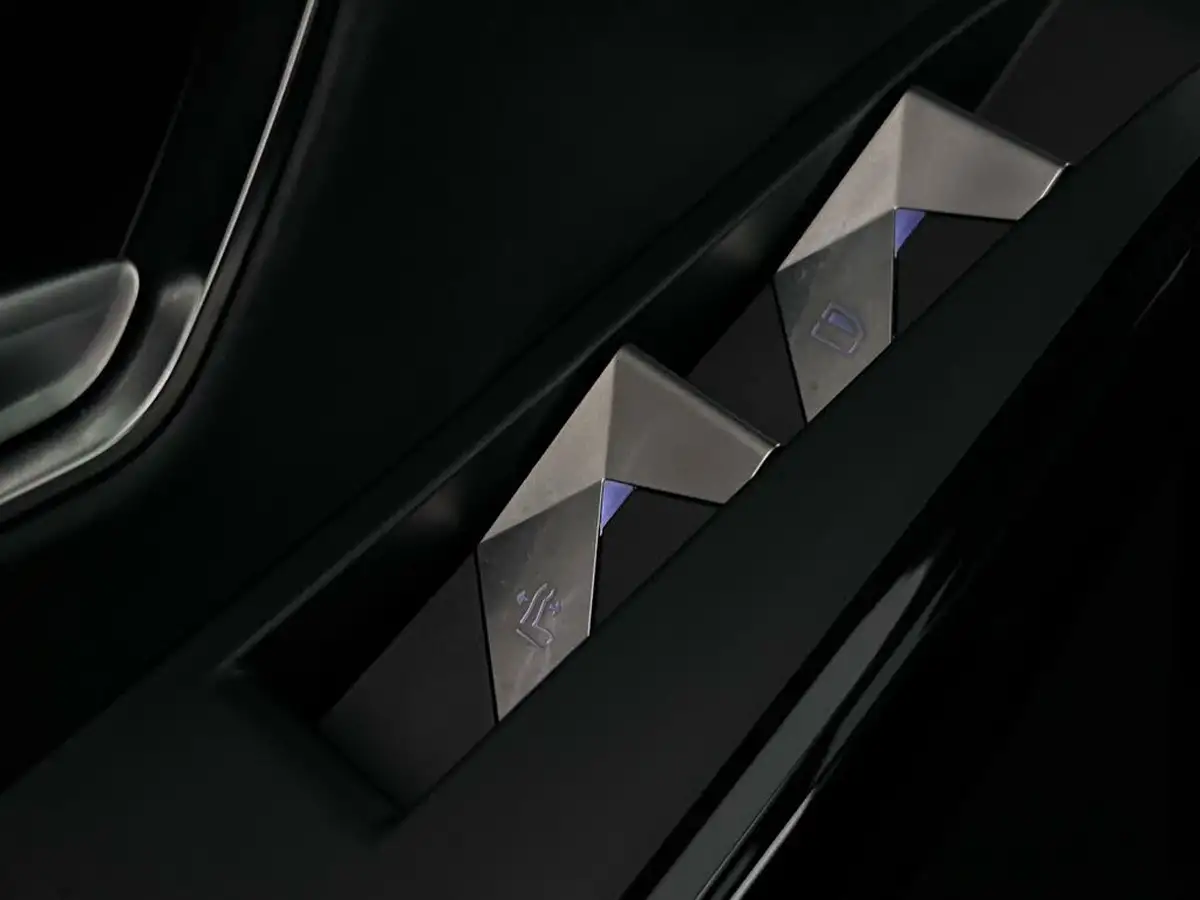 2023-ds-ds-7-e-tense-opera-225ps-big-17