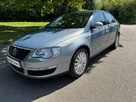 2010-volkswagen-passat-20td-highline-cr-140ps-saloon-4d-small-2