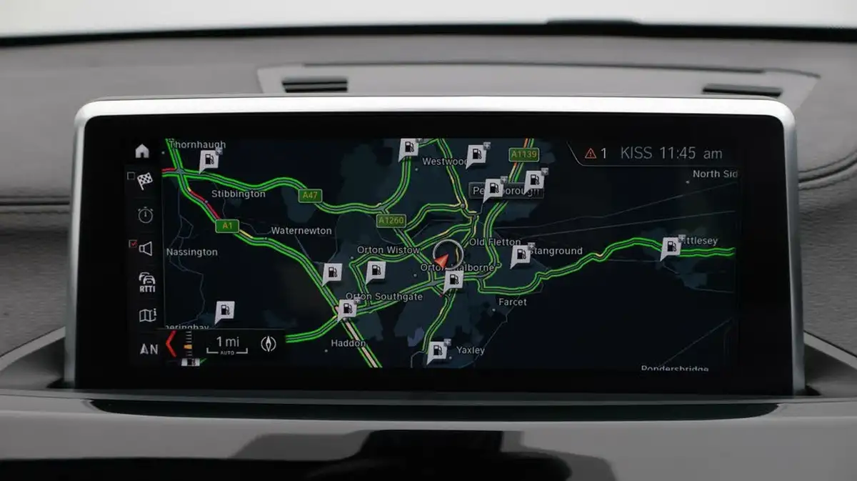 2022-bmw-x1-20-xdrive20i-xline-big-11