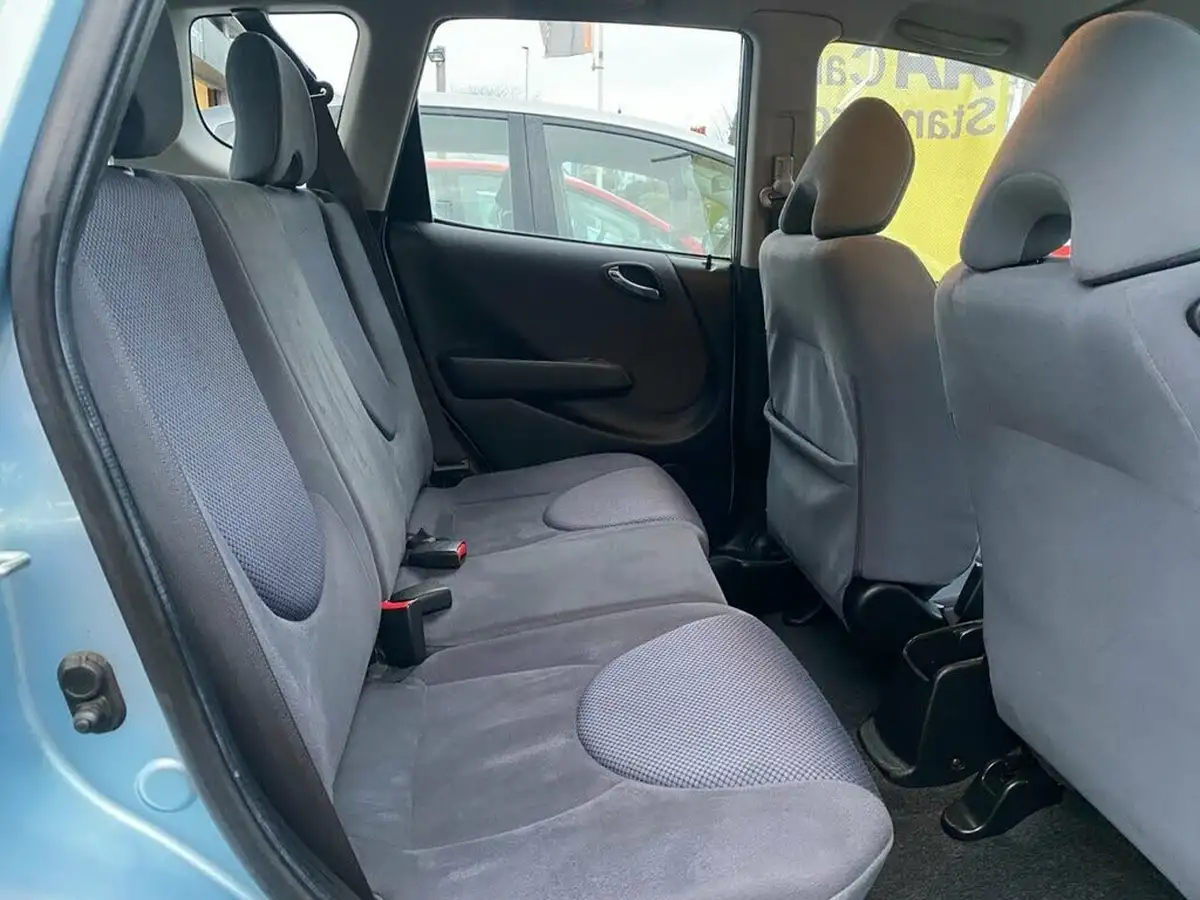 2008-honda-jazz-14-se-cvt-7-big-14