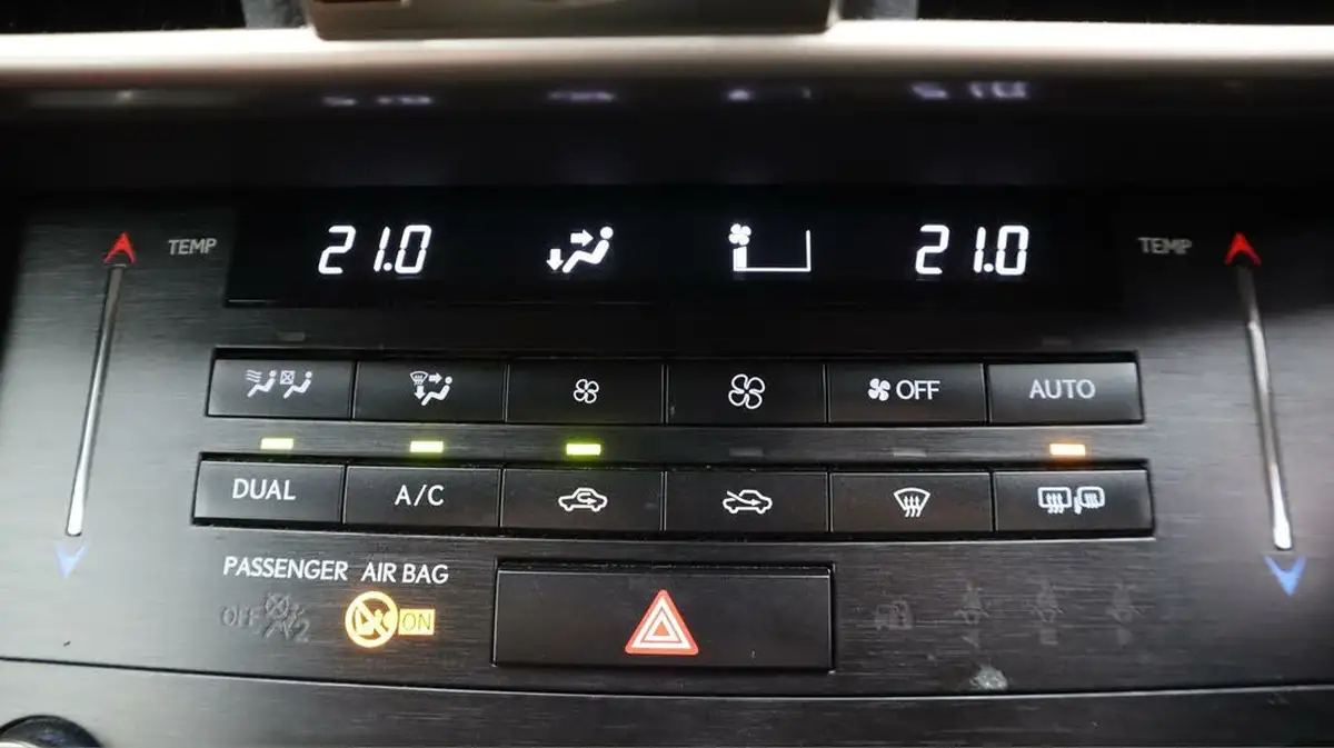 2018-lexus-is-300h-25-f-sport-lexus-navigation-big-12