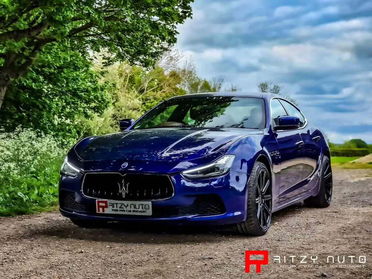 2016-maserati-ghibli-30-s-big-75