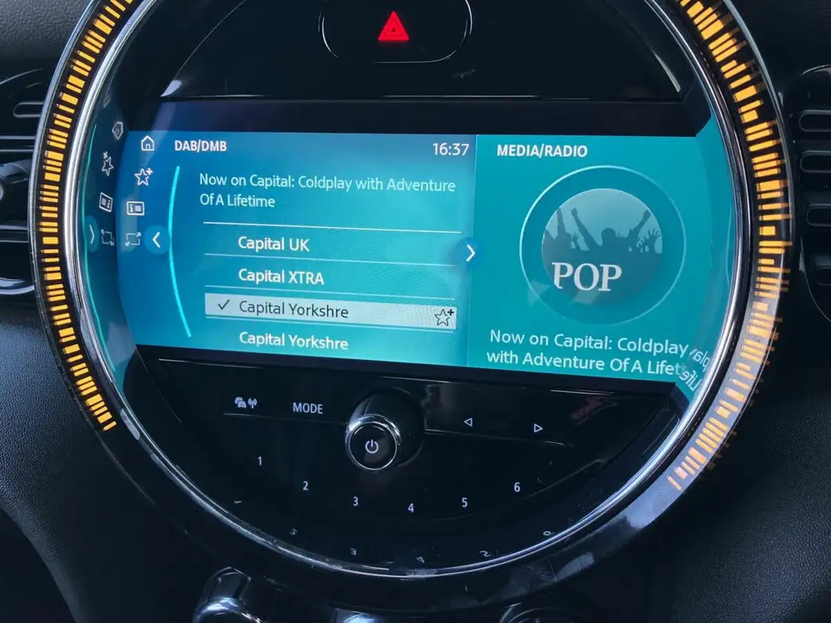 2021-mini-cooper-20-cooper-s-sport-hatchback-3d-auto-big-25