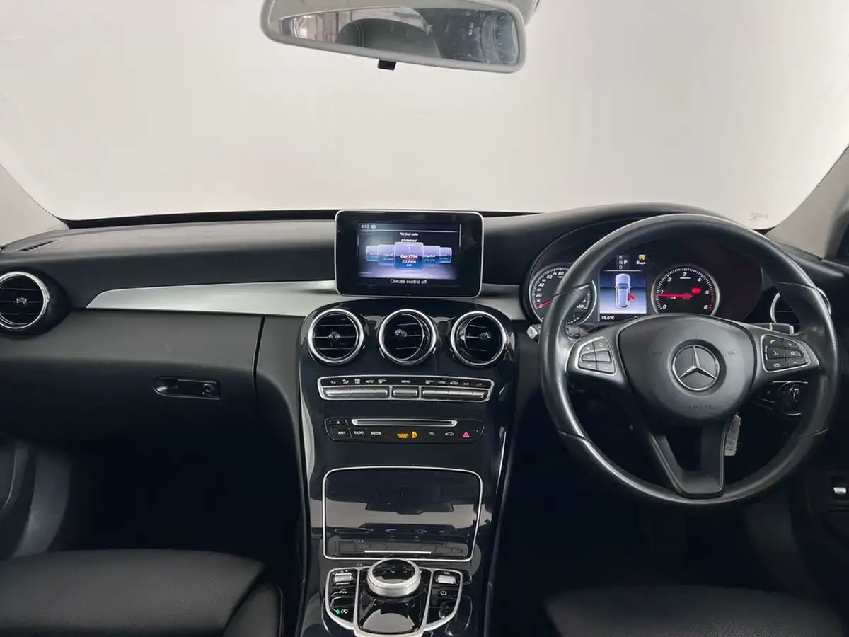 2018-mercedes-benz-c-class-21d-c220d-se-executive-edition-estate-5d-9g-tronic-plus-big-15
