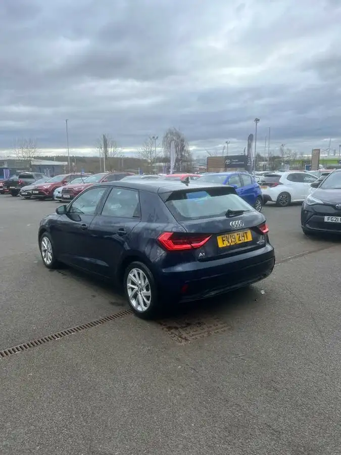 2019-audi-a1-10-30-tfsi-sport-ss-s-tronic-big-3