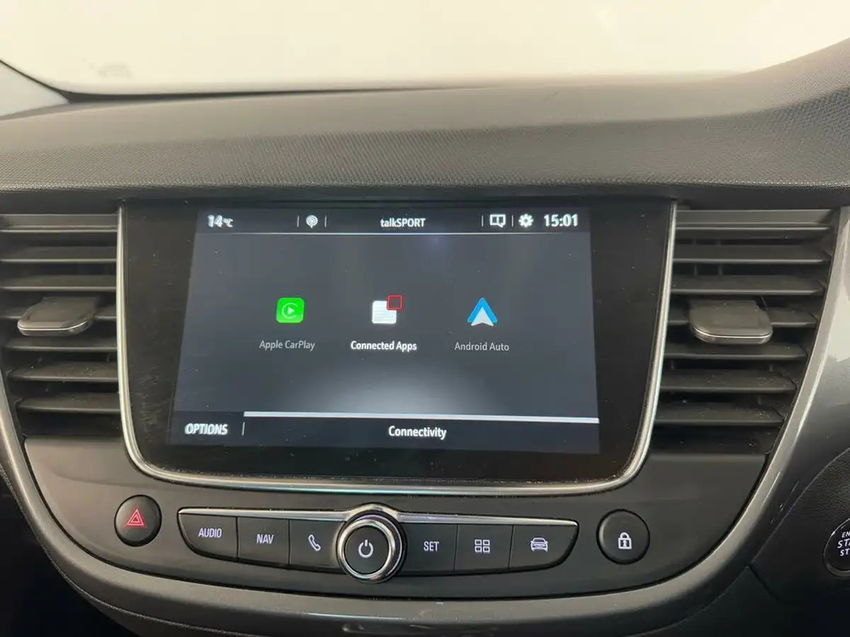 2022-vauxhall-crossland-15-ultimate-120ps-auto-big-37