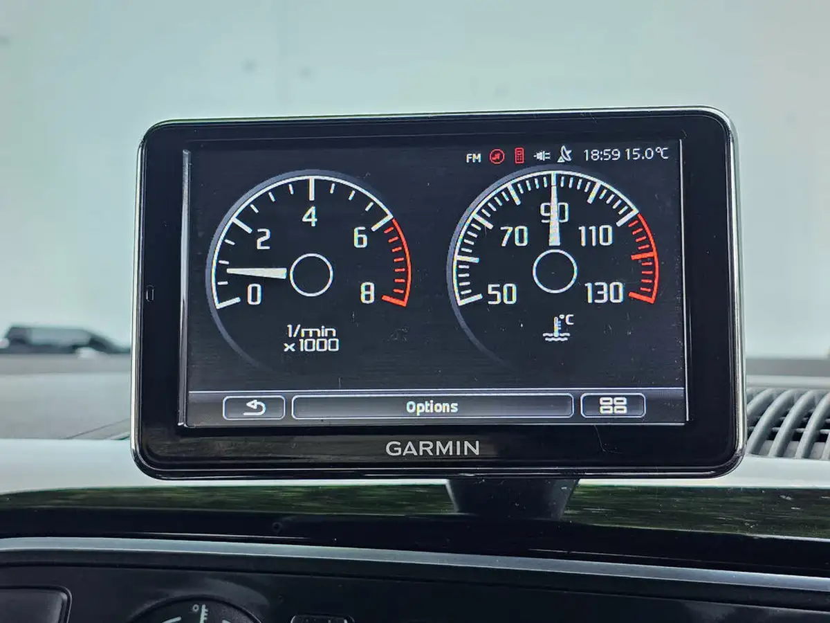 2014-skoda-citigo-10-monte-carlo-5d-big-24