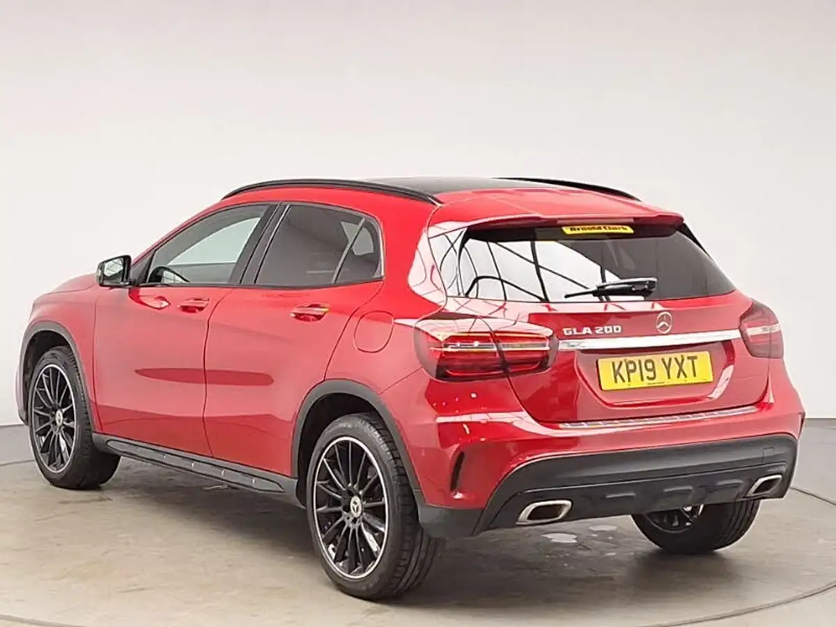 2019-mercedes-benz-gla-class-16-gla-200-amg-line-premium-plusss-7g-dct-big-1