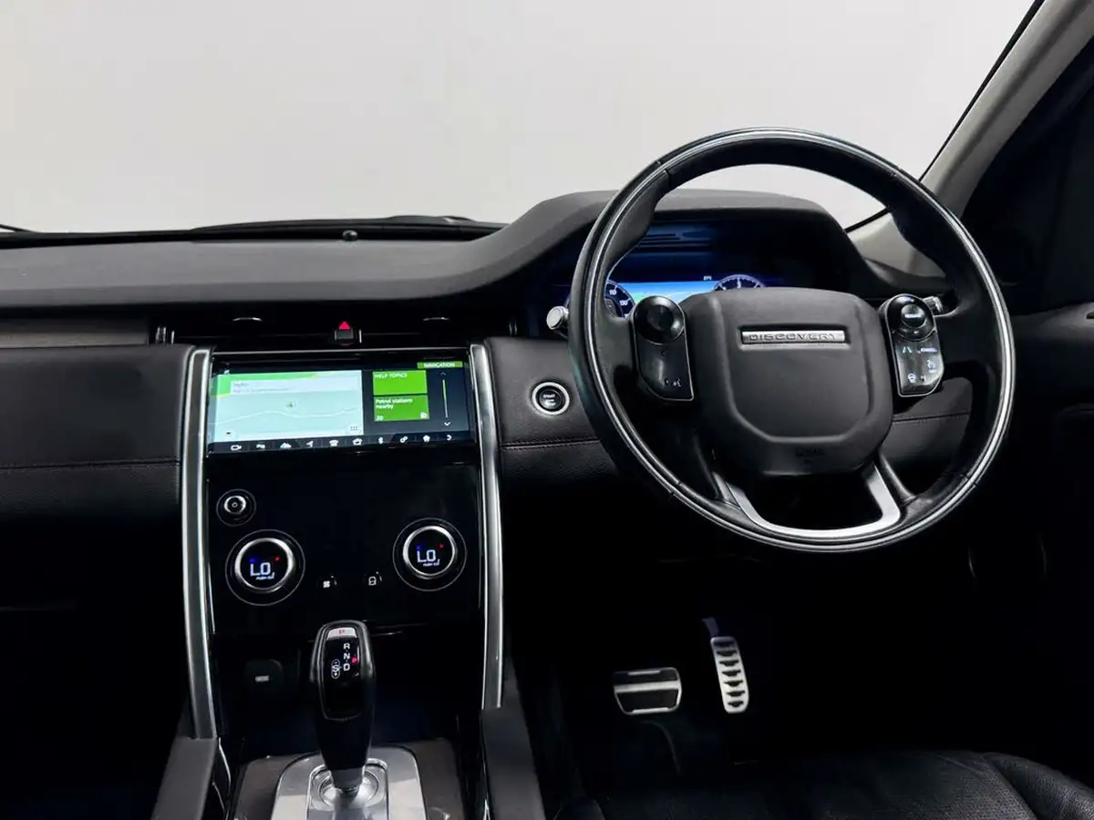 2021-land-rover-discovery-sport-15-p300e-r-dynamic-se-big-28
