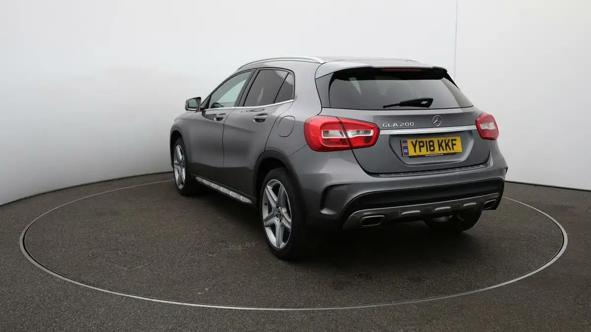 2018-mercedes-benz-gla-class-16-gla-200-amg-line-154bhp-big-51