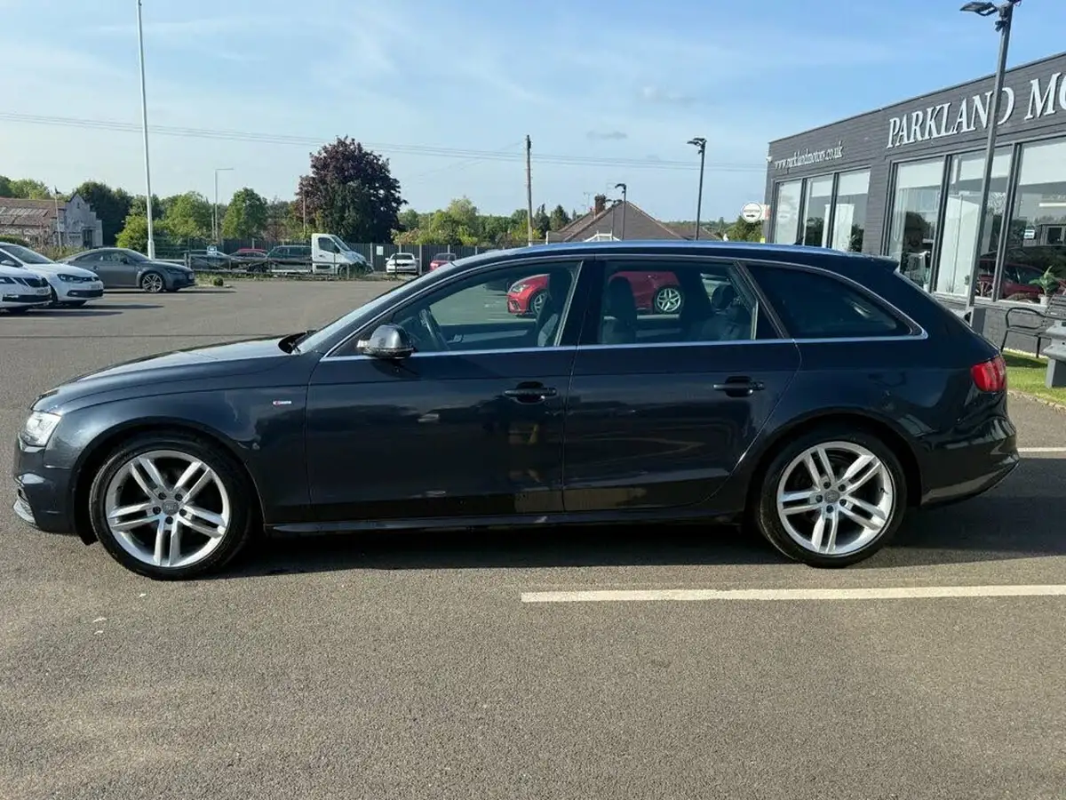 2015-audi-a4-avant-20td-s-line-150ps-ss-big-3