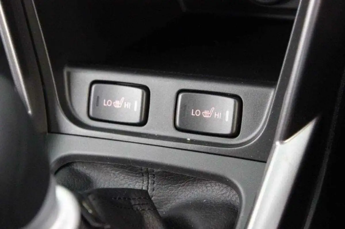 2025-suzuki-s-cross-14-boosterjet-motion-big-33