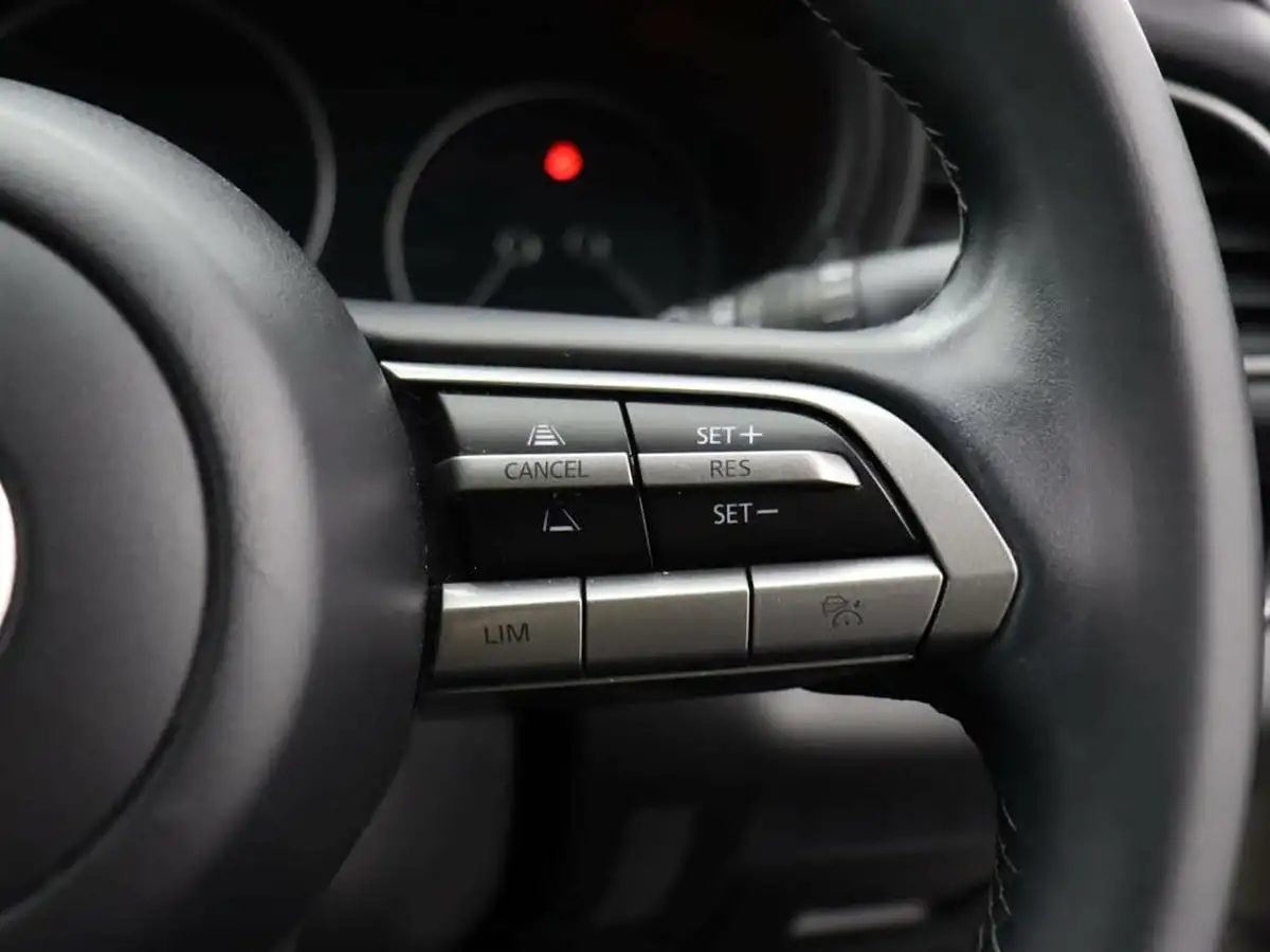 2022-mazda-cx-30-20-e-skyactiv-g-se-l-big-16