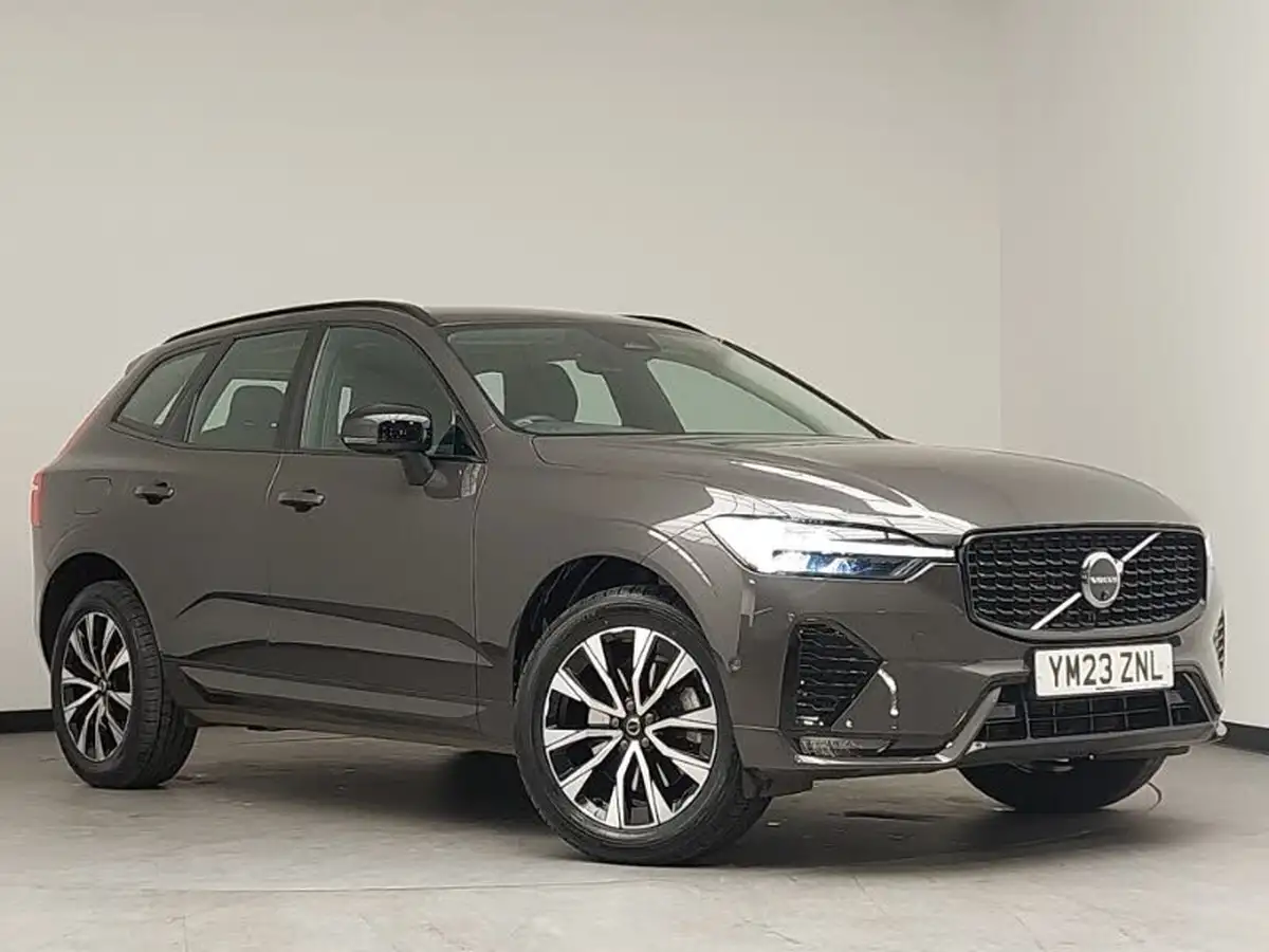 2023-volvo-xc60-20-b5-plus-big-0