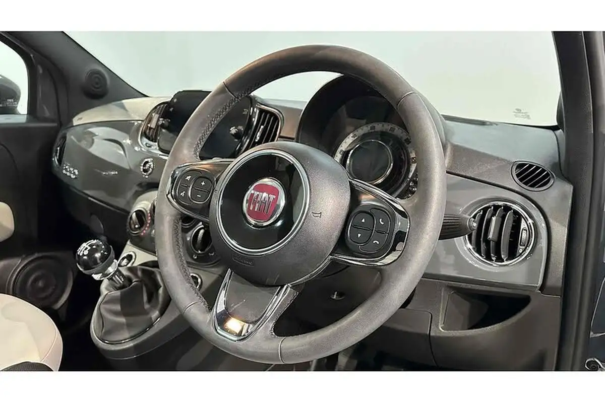 2022-fiat-500-10-dolcevita-big-22