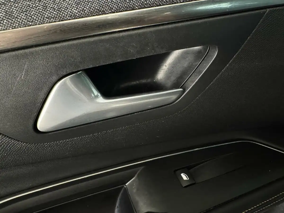 2019-peugeot-5008-suv-15-bluehdi-gt-line-big-19