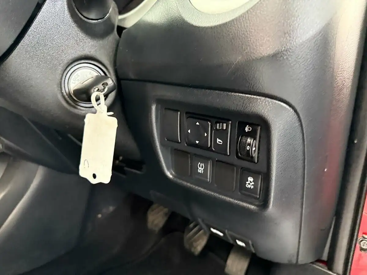 2018-nissan-juke-16-visia-94ps-1597cc-big-24