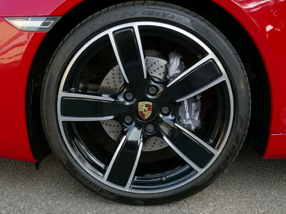 2017-porsche-911-30-carrera-coupe-pdk-big-23