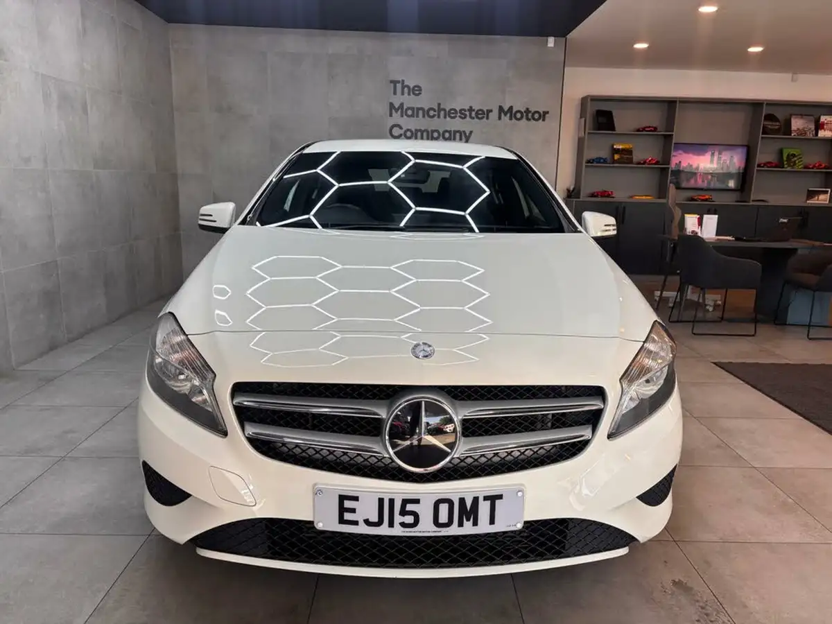 2015-mercedes-benz-a-class-15-cdi-a180-sport-109ps-7g-dct-big-3