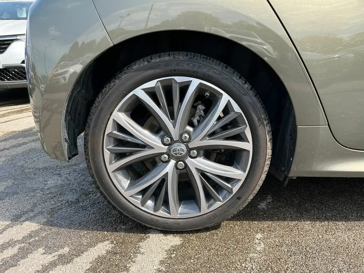 2022-toyota-yaris-15-vvt-i-excel-big-14