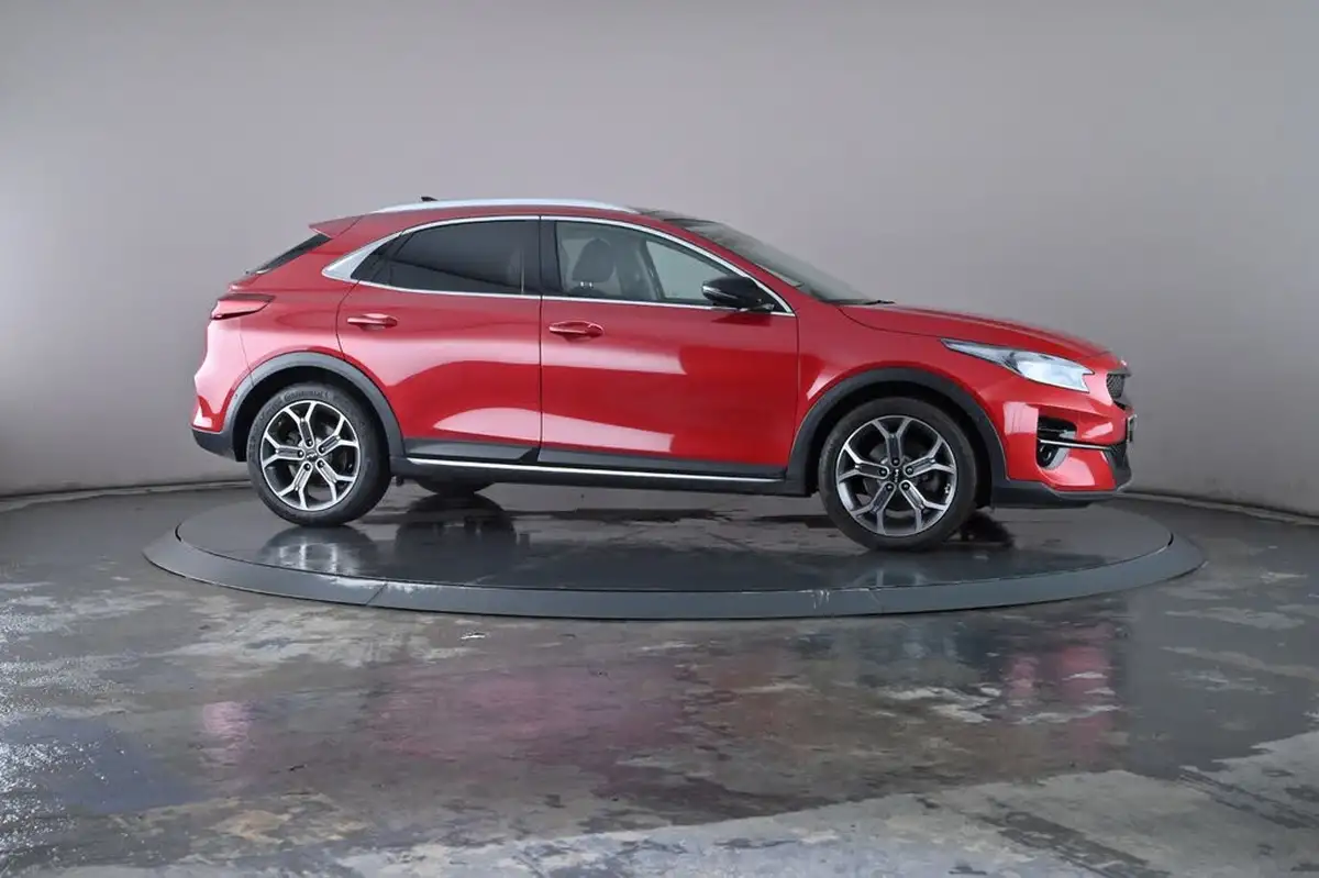 2022-kia-xceed-15-t-gdi-4-big-23