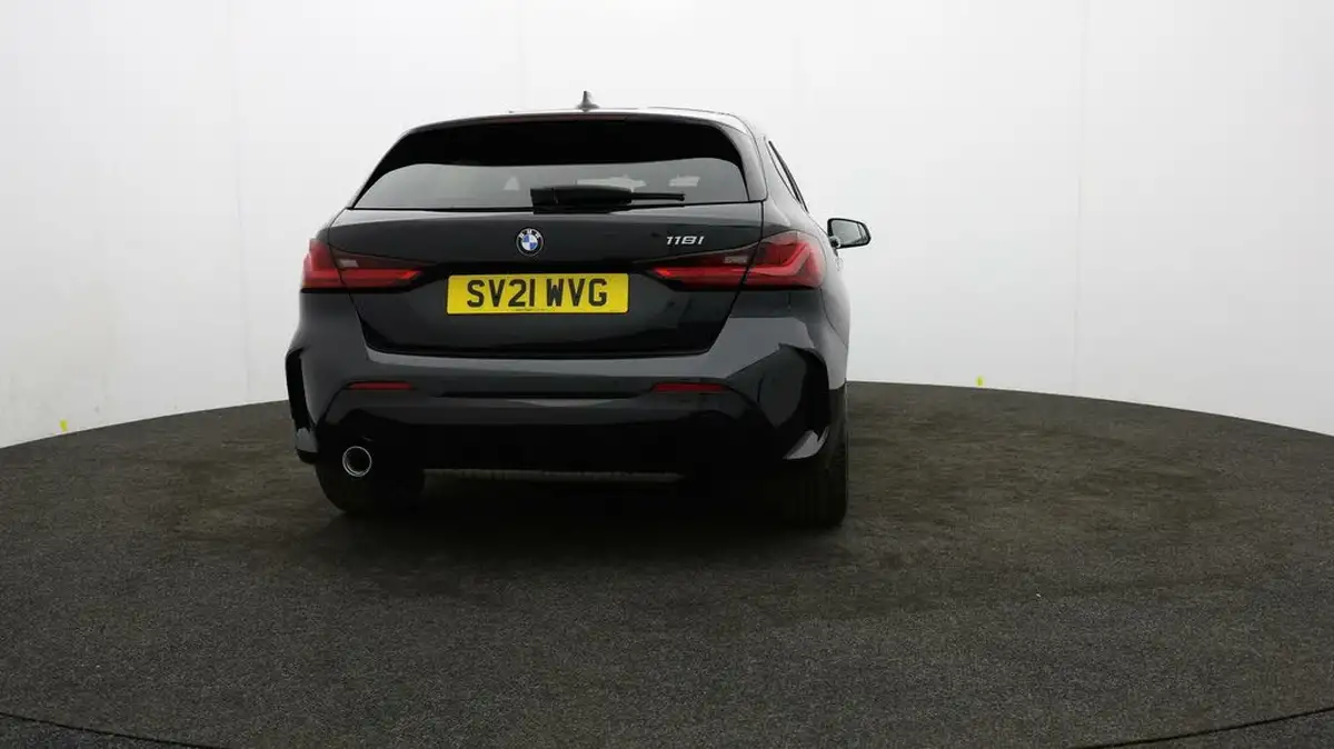 2021-bmw-1-series-15-118i-m-sport-lcp-big-57