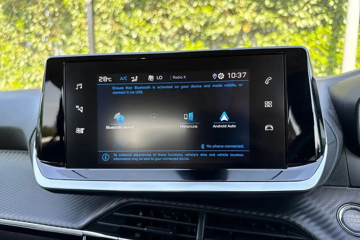 2021-peugeot-2008-suv-12-puretech-allure-130bhp-big-47