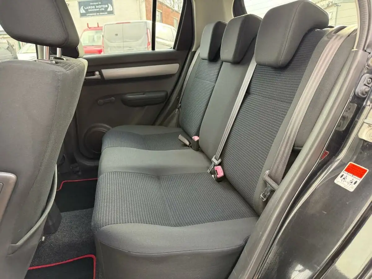 2008-suzuki-swift-13-gl-5d-big-43
