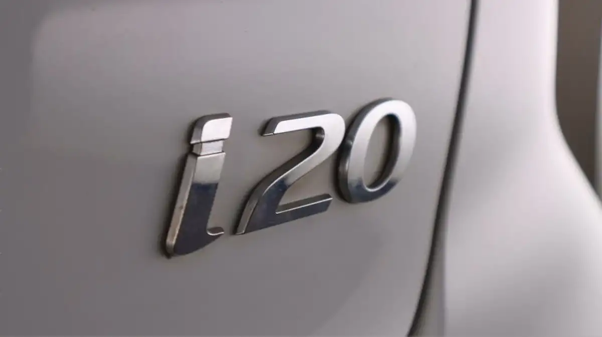 2019-hyundai-i20-12-se-mpi-hatchback-5d-big-20