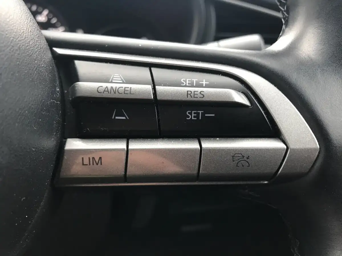2022-mazda-cx-30-20-e-skyactiv-g-se-l-lux-big-22