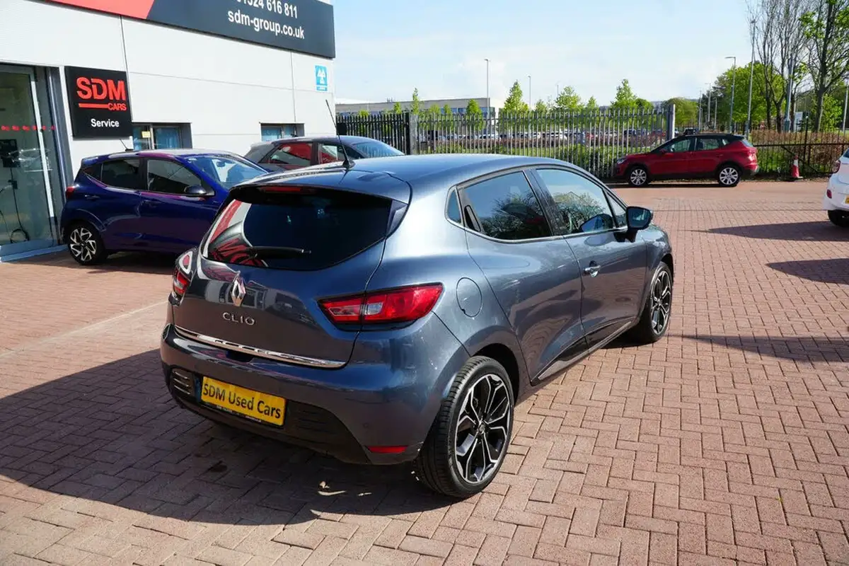 2019-renault-clio-09-tce-iconic-75ps-big-16