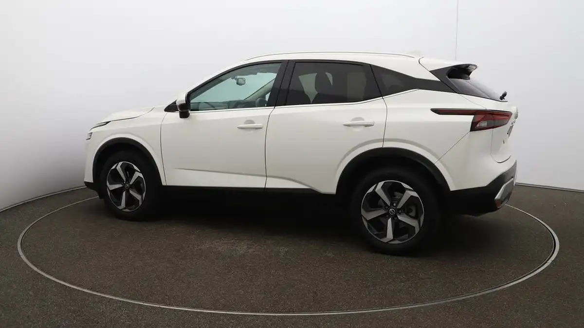 2022-nissan-qashqai-13-dig-t-n-connecta-140ps-big-38