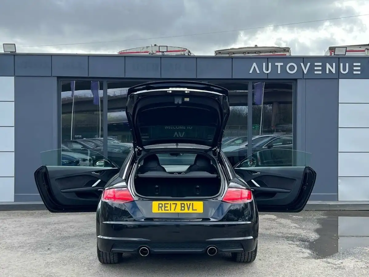 2017-audi-tt-coupe-20tdi-ultra-black-edition-big-29