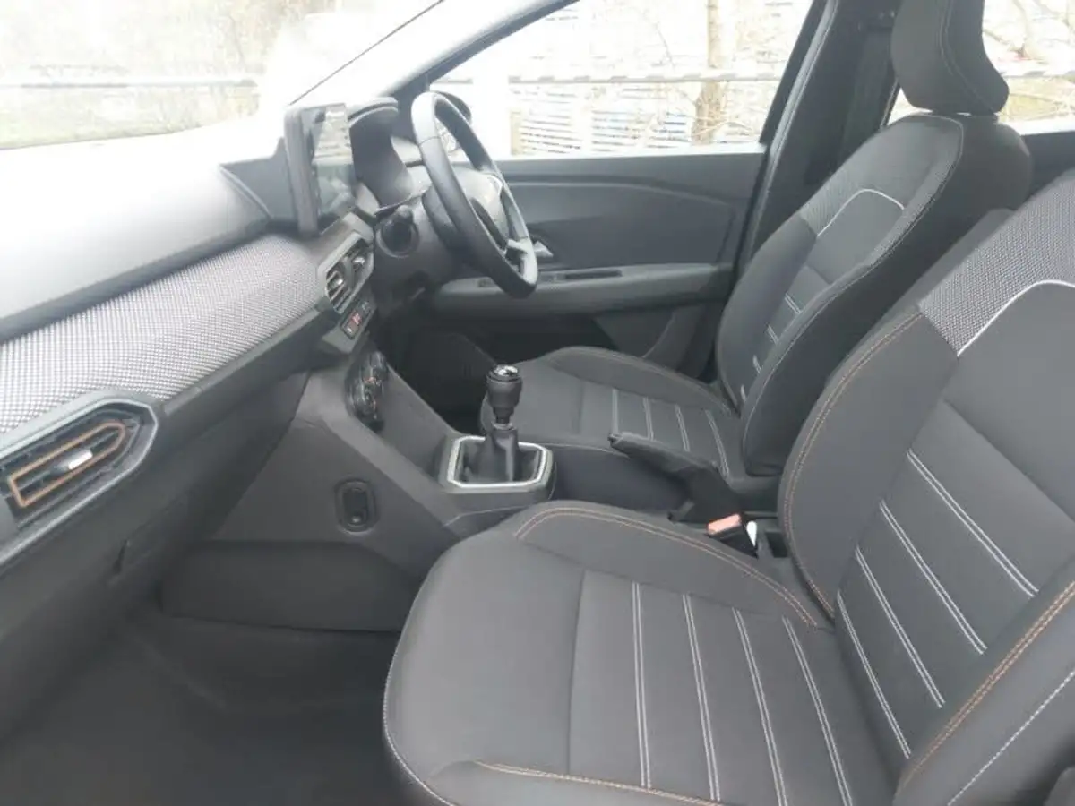 2024-dacia-sandero-stepway-10-tce-expression-90bhp-big-4