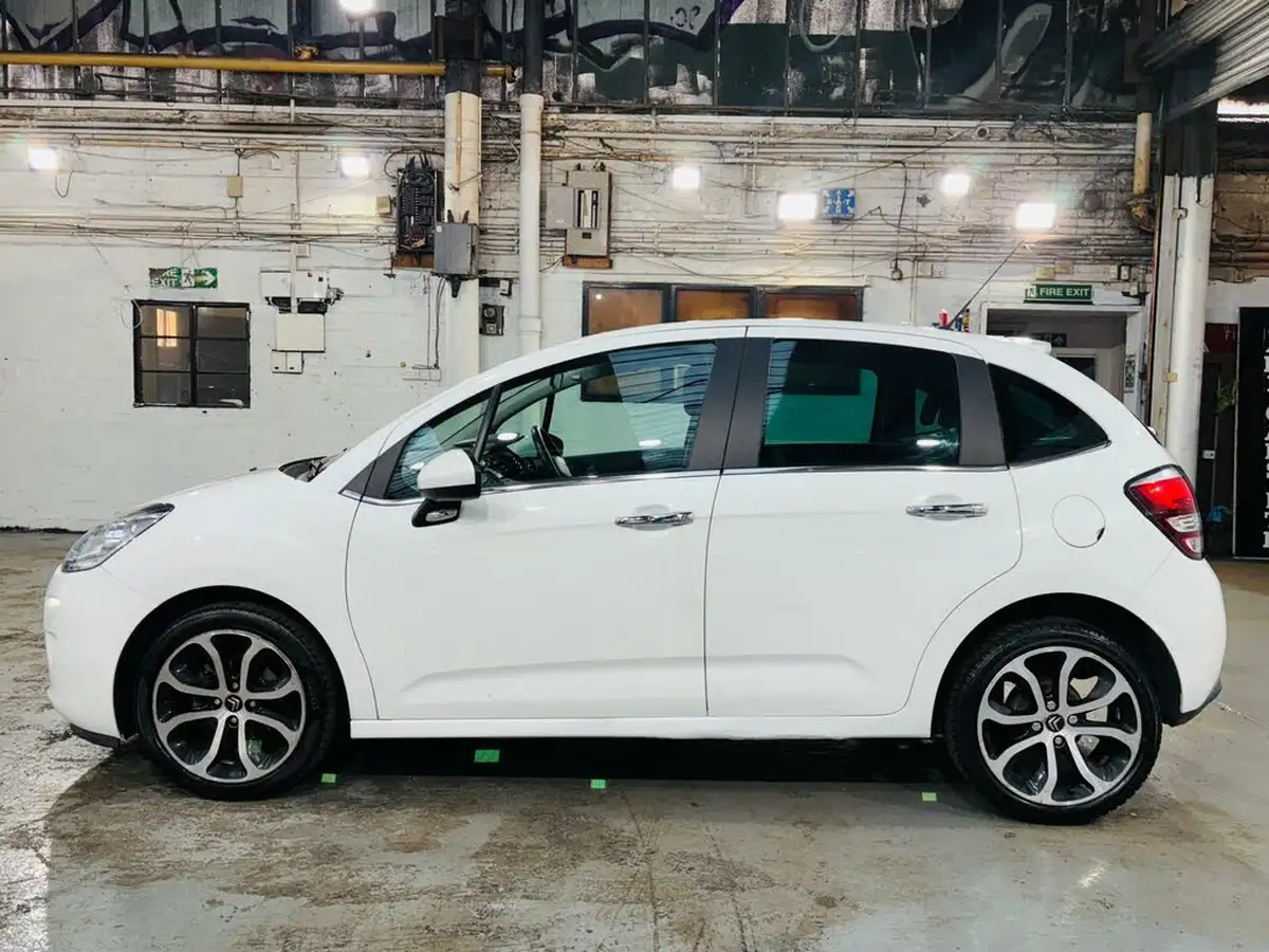 2016-citroen-c3-12-platinum-ss-etg-big-7