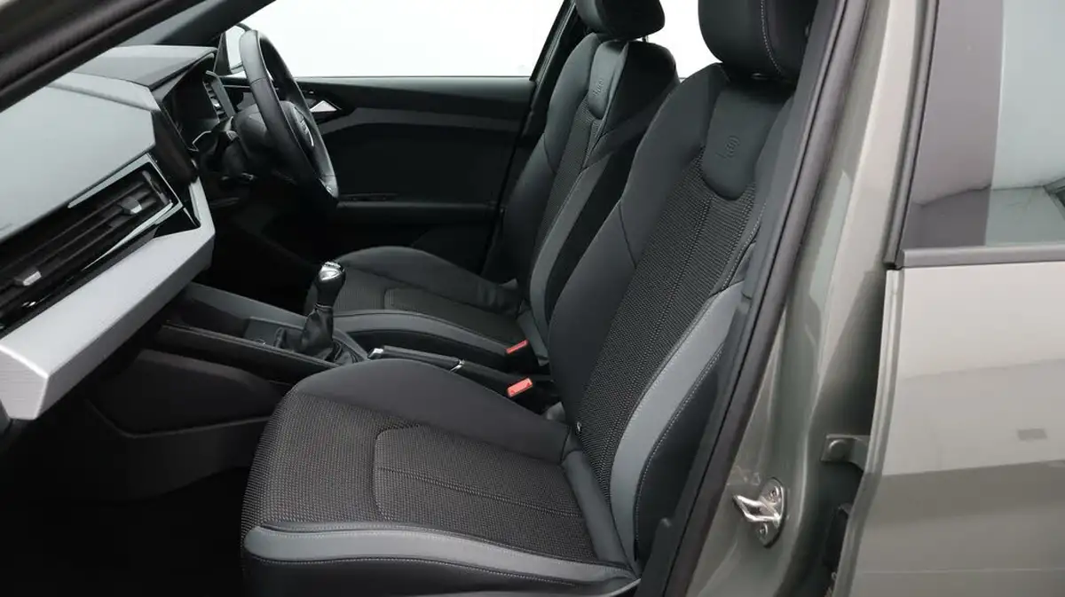 2023-audi-a1-10-30-tfsi-s-line-big-14