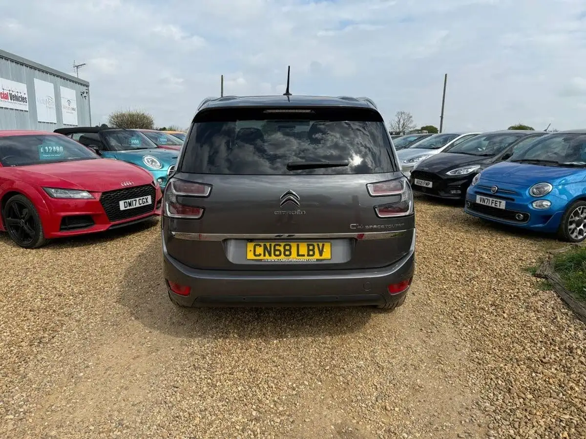 2018-citroen-grand-c4-spacetourer-15bluehdi-flair-big-5