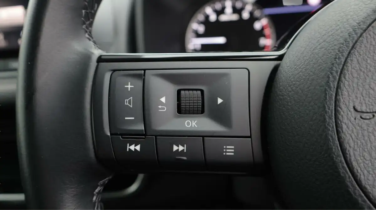 2022-nissan-qashqai-13-dig-t-acenta-premium-140ps-big-21