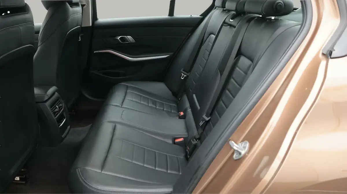2020-bmw-3-series-20-330i-sport-saloon-4d-big-16