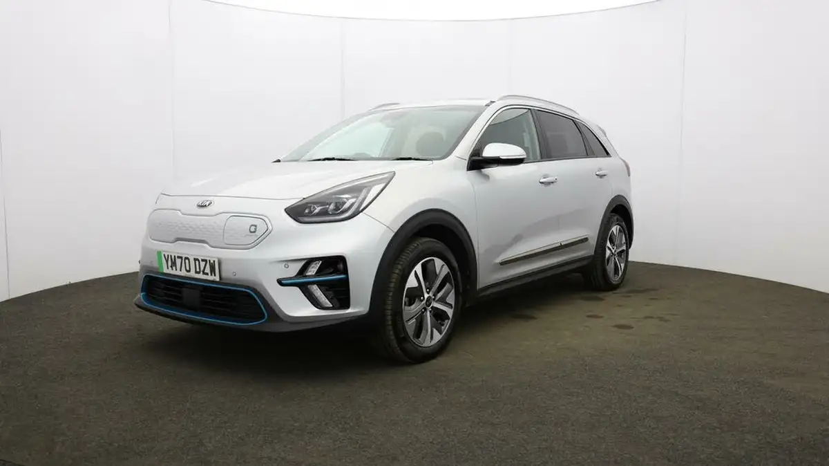 2021-kia-e-niro-ev-4-big-30
