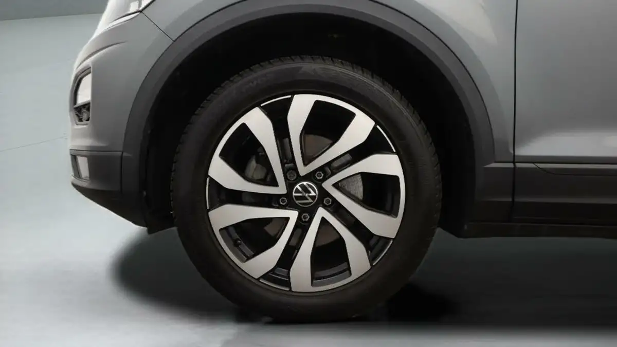 2021-volkswagen-t-roc-10-tsi-active-hatchback-5d-big-18
