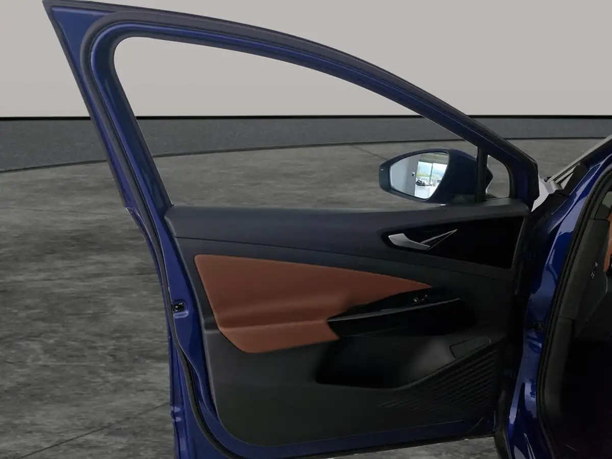 2021-volkswagen-id4-e-family-big-1