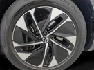 2021-volkswagen-id4-e-family-small-11