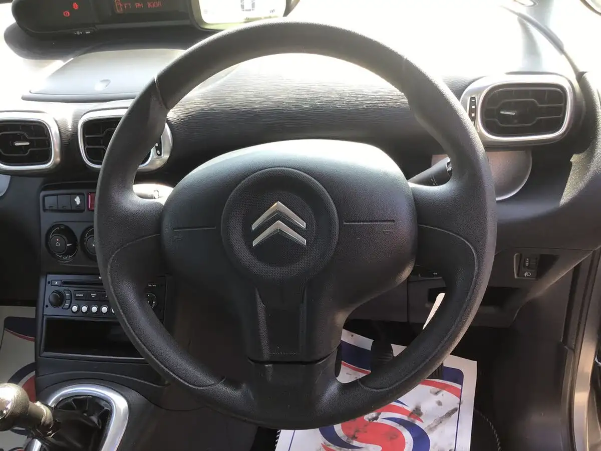2009-citroen-c3-picasso-16hdi-vtr-big-19