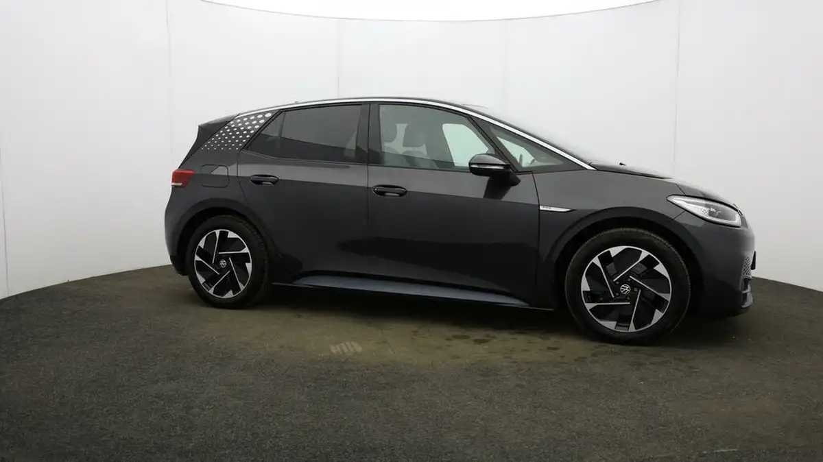 2021-volkswagen-id3-e-tech-big-40