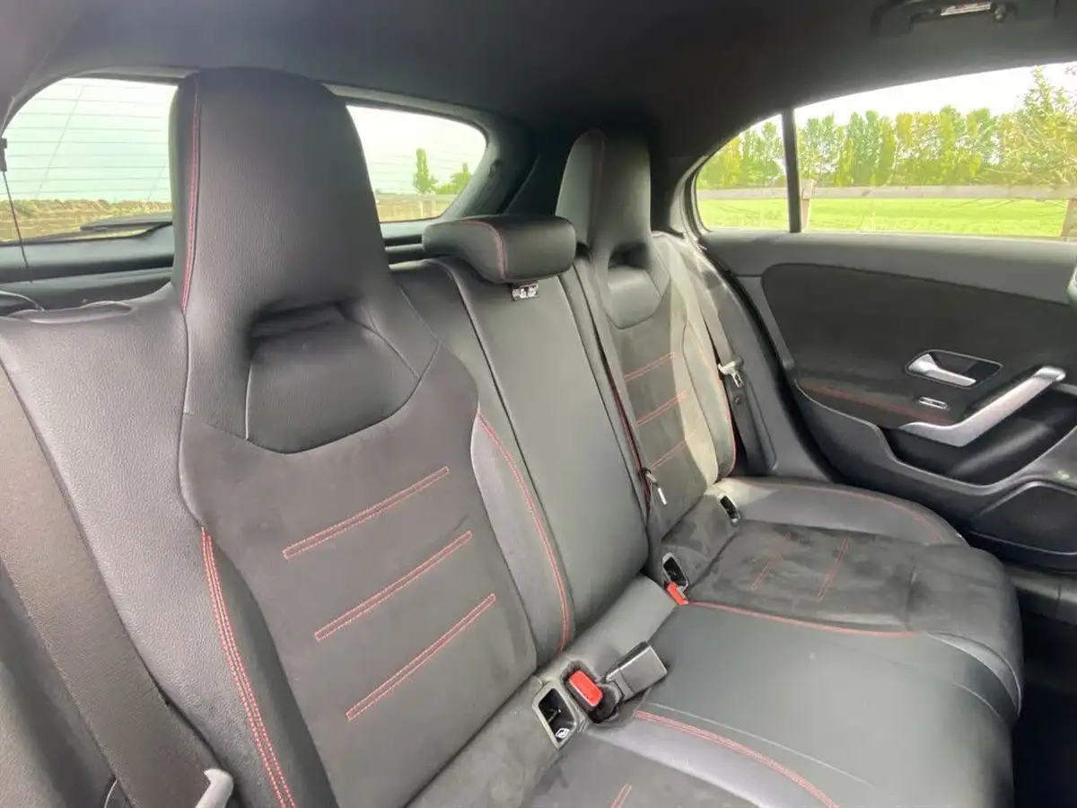 2020-mercedes-benz-a-class-20d-a200d-amg-line-hatchback-5d-big-39